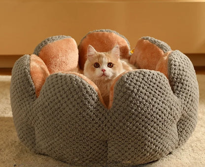 Luxury Pet House Winter Warm and Comfortable Cat Bed New Cartoon Cactus Petal Dogs Cats Nest Foldable and Washable Pet Supplies