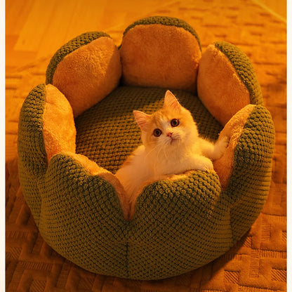 Luxury Pet House Winter Warm and Comfortable Cat Bed New Cartoon Cactus Petal Dogs Cats Nest Foldable and Washable Pet Supplies